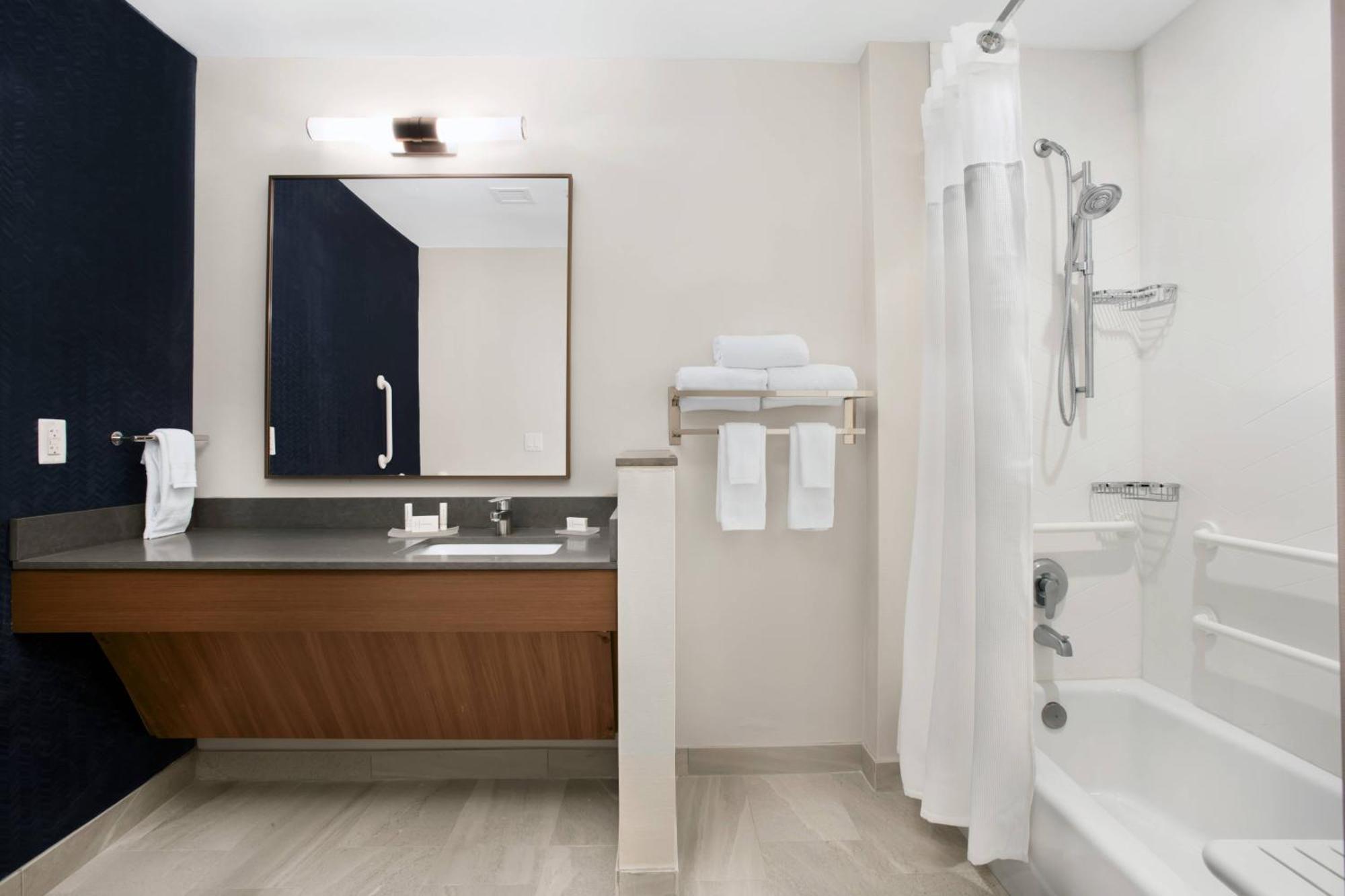 Fairfield Inn & Suites By Marriott Daytona Beach Speedway/Airport Ngoại thất bức ảnh